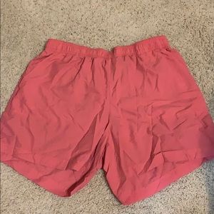 Women’s coral Large Columbia Shorts